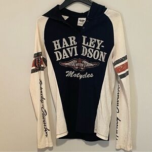 Harley Davidson Black and White Hooded Long Sleeve Top. Item # 11220